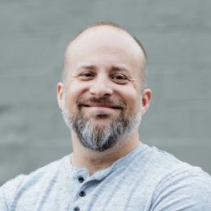 Chris Gates headshot